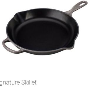 Le creuset skillet